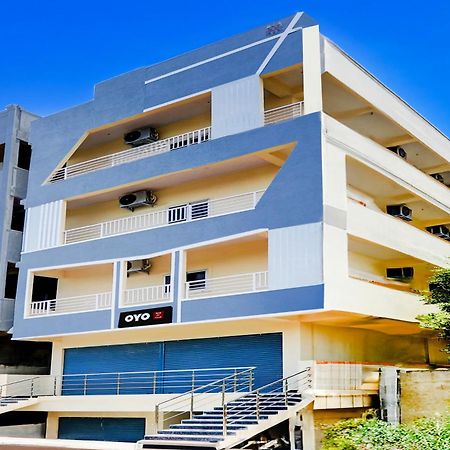 Hotel O Gk Grand Bibinagar Exterior photo