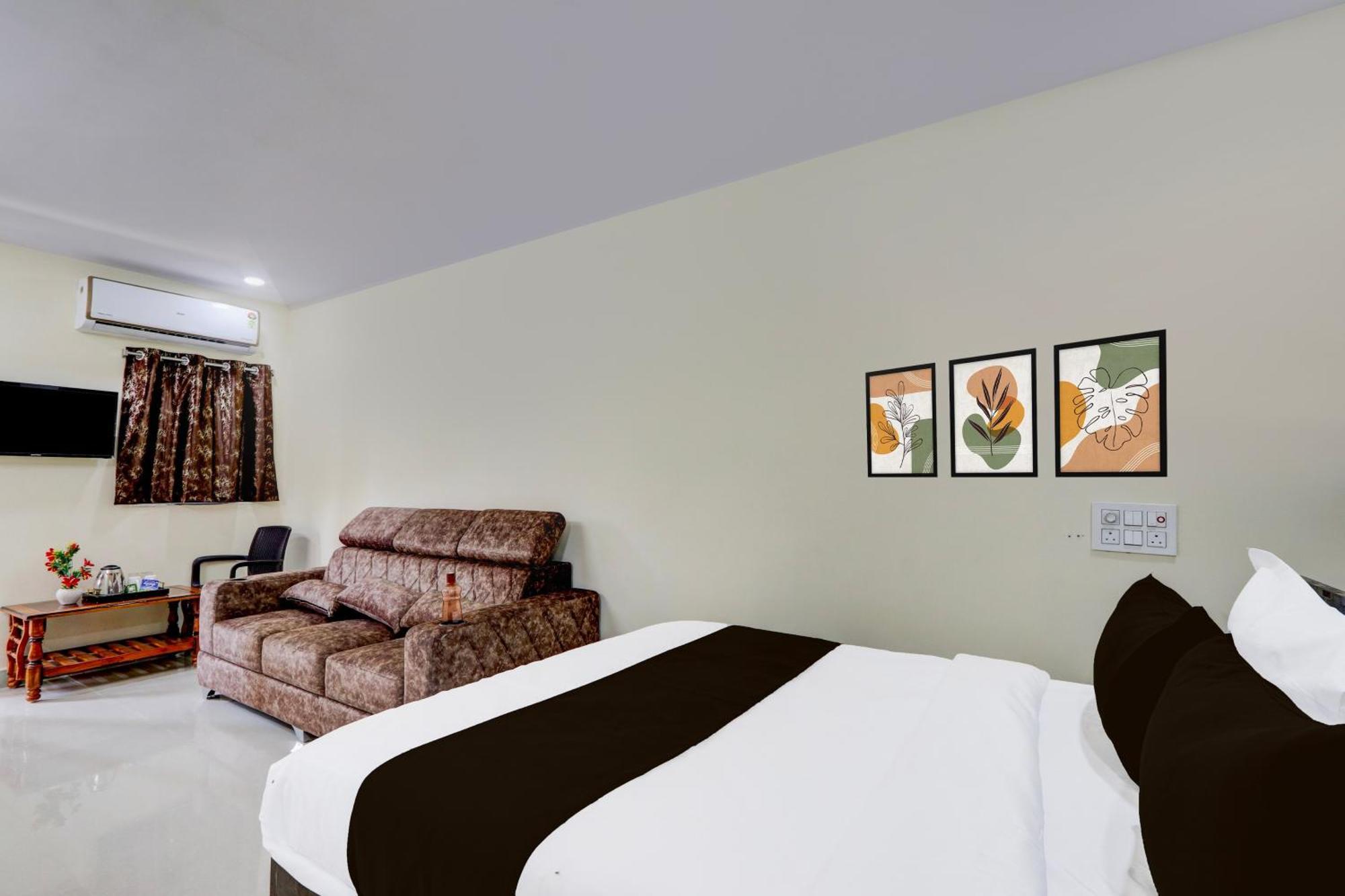 Hotel O Gk Grand Bibinagar Exterior photo